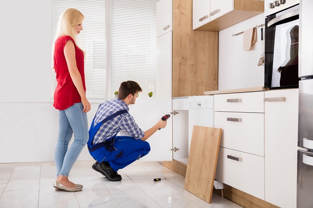 Dịch vụ sửa chữa tủ bếp tại quận Hoàn Kiếm gọi : 0983.142.735