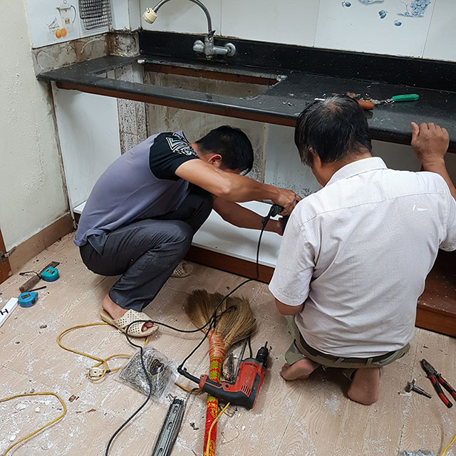 Dịch vụ sửa tủ bếp tại nhà Hà Nội của Tuấn Đạt